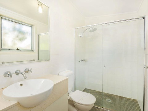 Angourie Blue 7- Stroll To Surfing Beaches. - Accommodation Tasmania 1