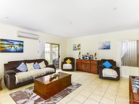 Anne's Beach Getaway - Accommodation Tasmania 2