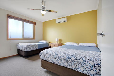 Apartments On Church - Unit 7 - Accommodation Tasmania 2