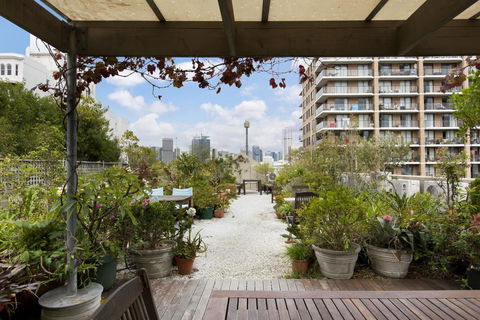 Apt - Art Deco Studio A - Accommodation Tasmania 2