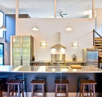 Architecturally designed beach house - Accommodation Tasmania