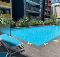 ARENA CENTRAL EXEC VIEWS WINE NETFLIX WIFI PARKING - Accommodation Tasmania