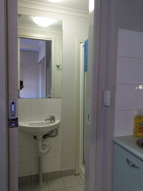 Arrow On Swanston Studio Apartment - Accommodation Tasmania 3