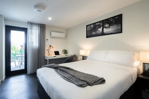 Ascot Budget Inn & Residences - Accommodation Tasmania 0