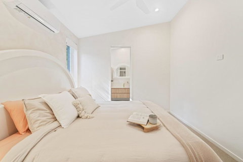 Luxurious Mediterranean-Inspired Guesthouse - Accommodation Tasmania 1