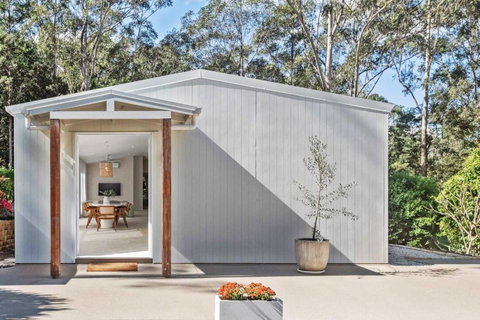 Luxurious Mediterranean-Inspired Guesthouse - Accommodation Tasmania 0