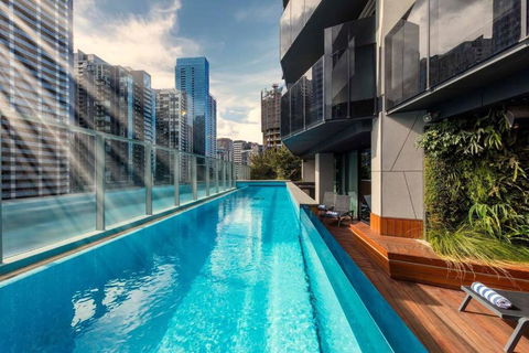 MA4004-1 BR, Lvl 40 Stylish Marco High Rise Home - Accommodation Tasmania 2