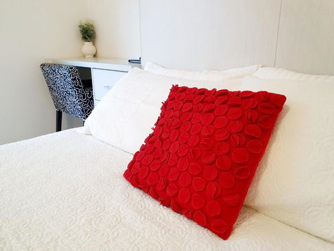 M4 West Perth Studio Apartment Near Kings Park - Accommodation Tasmania 0