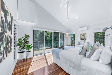 MANDALAY ESCAPE, SECLUSION & SERENITY WITH A POOL - Accommodation Tasmania 1