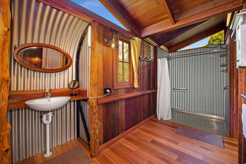 MANGO LODGE River Heads - Accommodation Tasmania 3