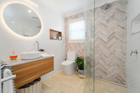 Marche Home Stay, Immaculate Presentation, Private & Relaxing - Accommodation Tasmania 3