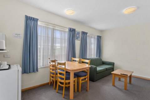 Martin Cash Motel - Accommodation Tasmania 3