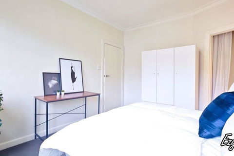 MCG 1BR Apartment For Family - Accommodation Tasmania 1