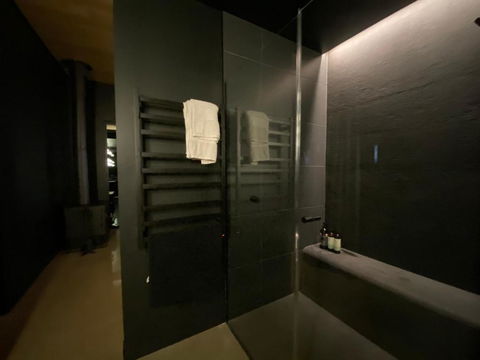 McGill Vineyard Moffatdale - Accommodation Tasmania 2