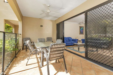 Mediterranean Beachfront Apartments - Accommodation Tasmania 3