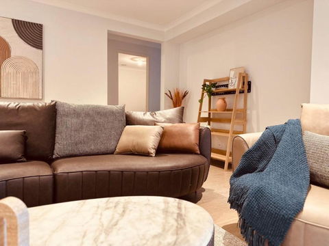 MEL-Point Cook Elegant Four-Bedroom House - Accommodation Tasmania 3