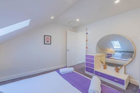 MELVINGTON BOUTIQUE APARTMENT IN HOBART CBD O - Accommodation Tasmania 3
