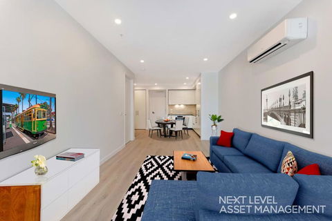 Modern Apartment On Courtney-02594 - Accommodation Tasmania 0