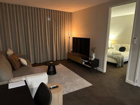 Modern Griffith Apartment - Accommodation Tasmania 3