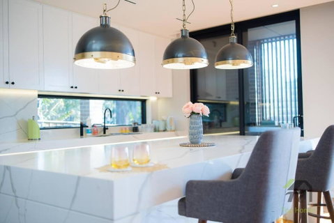 Modern Summer Palace In Epping - Accommodation Tasmania 1