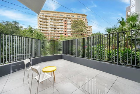 Modern 2B2B APT At Homebush - Accommodation Tasmania 3