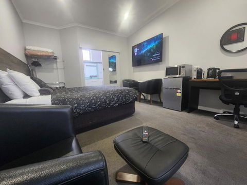 Motel24Seven And Apartments - Accommodation Tasmania 3