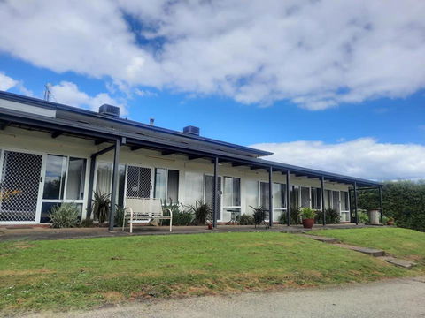 Neerim South Hotel - Accommodation Tasmania 0