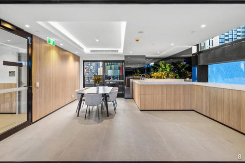 NEW Chic Stature Southbank 2 Bd - Accommodation Tasmania 2