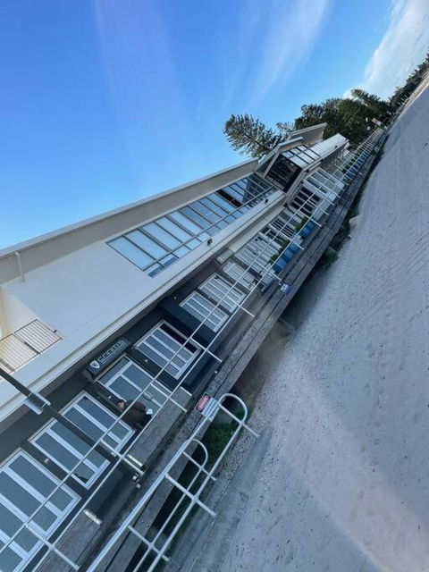 NEW Furnish, 3 Min SYD Airport, 1 Min Walk Beach - Accommodation Tasmania 1