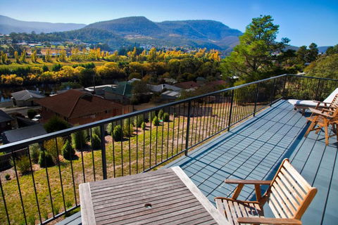 New Norfolk Holiday Apartments - Accommodation Tasmania 1