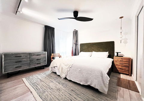 NEW Serene Modern Oasis - Accommodation Tasmania 1