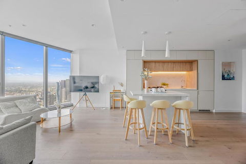 NEW Top Floor L70 CBD Luxury Apt - Accommodation Tasmania 0