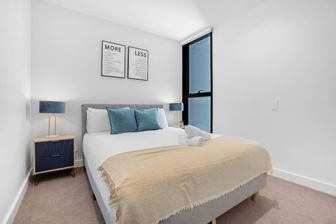 NEW Waterfront Living With Sublime Views 2B1B - Accommodation Tasmania 3