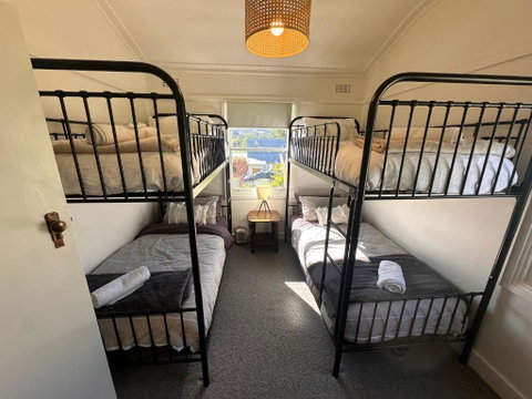 Mount Beauty 3BR Home - Accommodation Tasmania 2