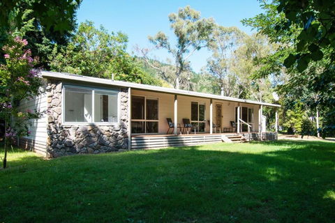 Nirvana - Accommodation Tasmania 0