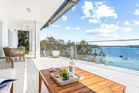 Ocean Front Luxury The Lambeth Walk - Accommodation Tasmania 2