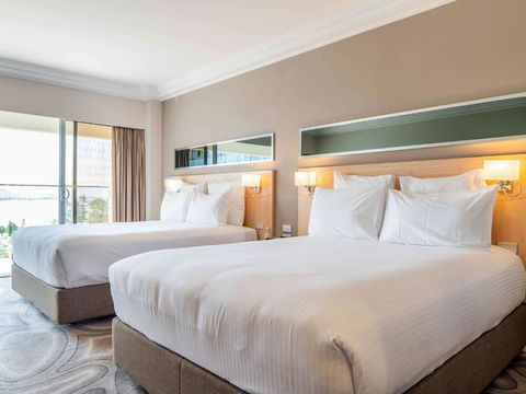Novotel Wollongong Northbeach - Accommodation Tasmania 2