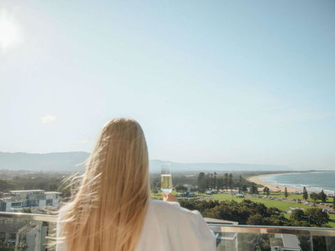 Novotel Wollongong Northbeach - Accommodation Tasmania 3