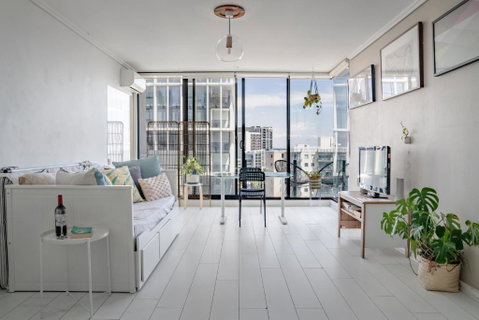 Ocean View Apartment Close To CBD With Indoor Pool. - Accommodation Tasmania 2
