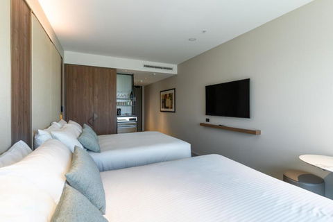Oval Hotel At Adelaide Oval - Accommodation Tasmania 1