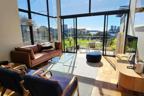 Penthouse With Private Terrace, Parking + 2 Pools - Accommodation Tasmania 0