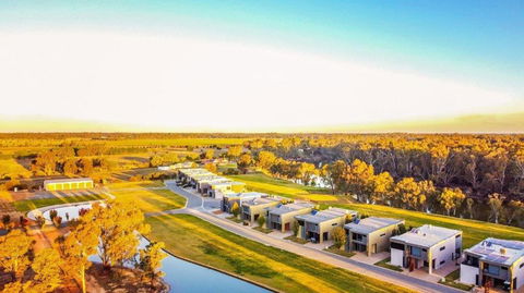 Perricoota Waters - Echuca Holiday Homes - Accommodation Tasmania 2