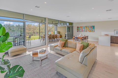 Perricoota Waters - Echuca Holiday Homes - Accommodation Tasmania 3