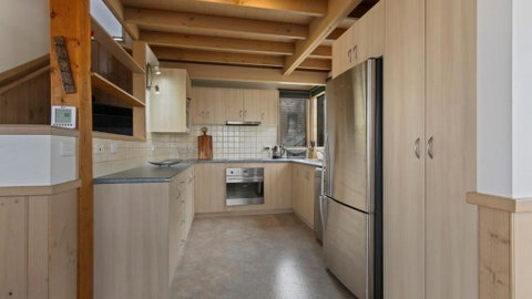 Powderkeg - Accommodation Tasmania 2