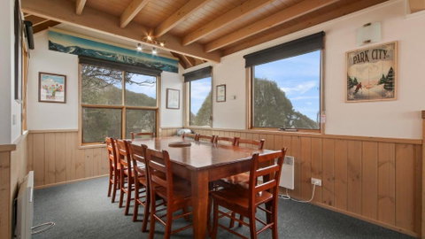 Powderkeg - Accommodation Tasmania 3