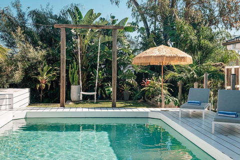 Prime Location With Pool - Walk To Coolum Beach - Accommodation Tasmania 0