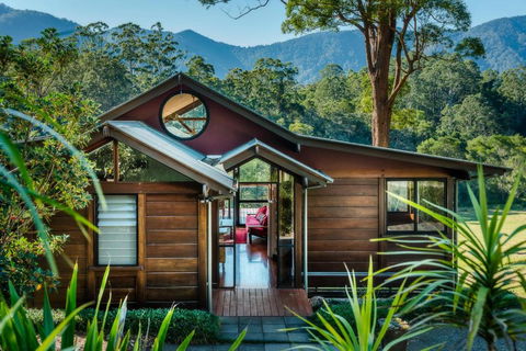 Promised Land Retreat - Accommodation Tasmania 0