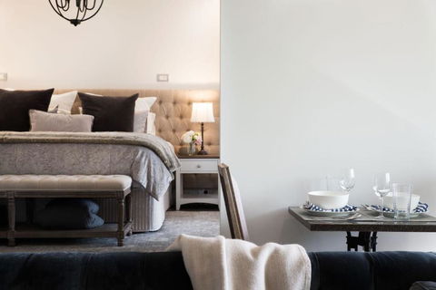 Provence Spa Villa 2 - Accommodation Tasmania 1