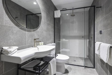 Q Squared Serviced Apartments - Accommodation Tasmania 3