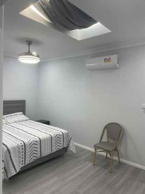 Quiet Spacious Family House 11 Bedrooms - Accommodation Tasmania 1